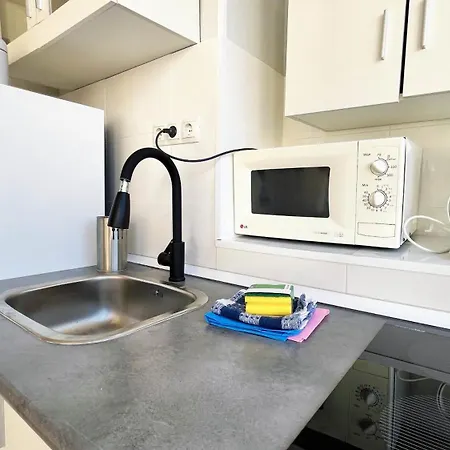 Apartment A 5 Minutos De La Playa Con Terraza En *