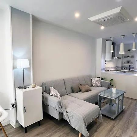 Apartment A 5 Minutos De La Playa Con Terraza En *