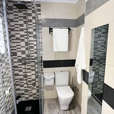 Apartment A 5 Minutos De La Playa Con Terraza En Malaga